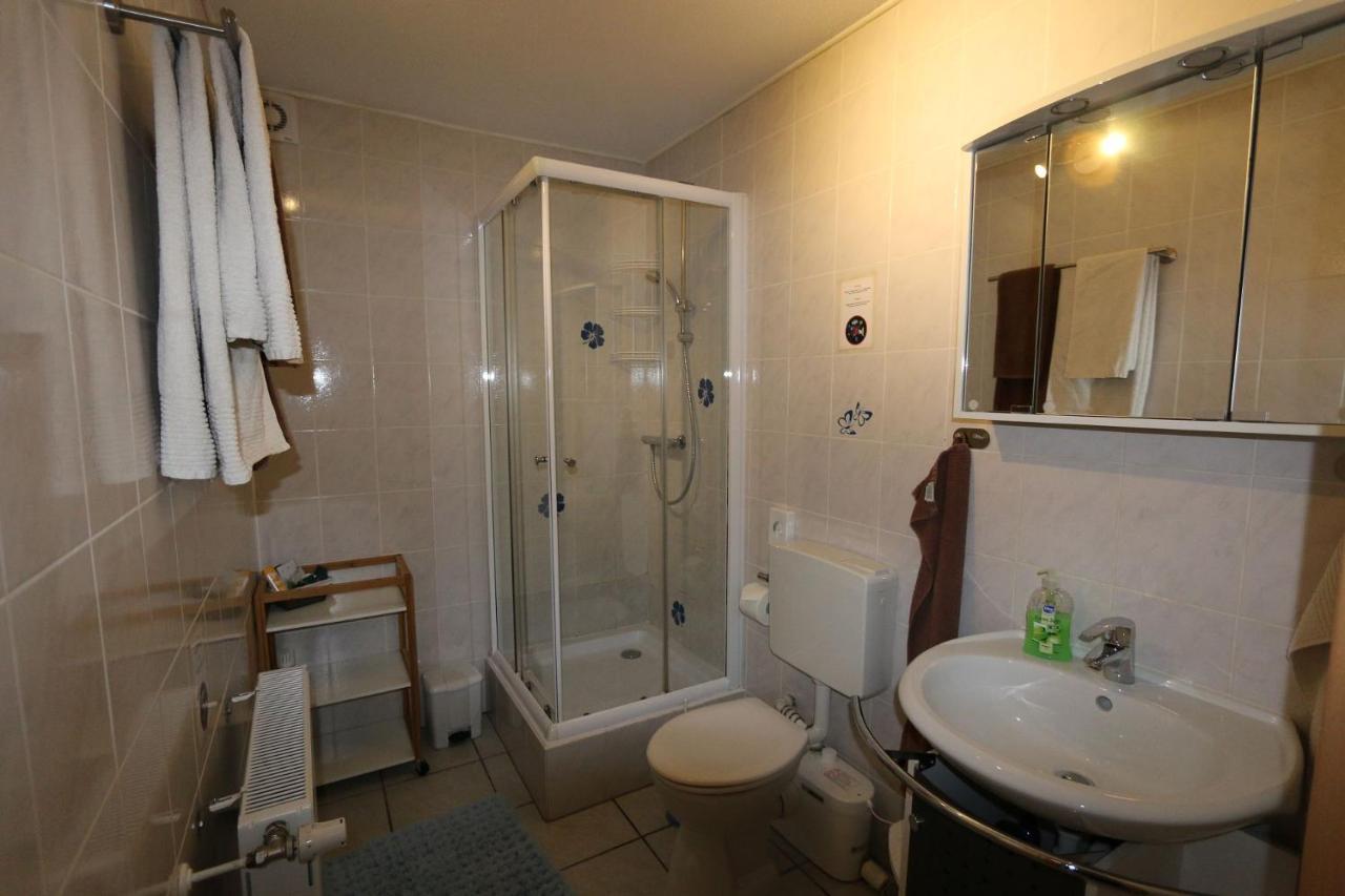Haus Anne Hotel Neunkirchen  Luaran gambar